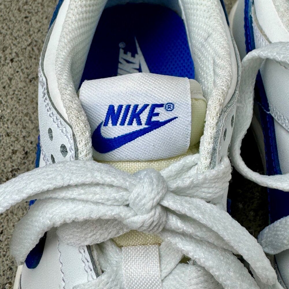 NIKE Dunk Low Retro Sneakers 1.5 33 EU White Blue Running Shoes EUC Kids Shoe - Picture 9 of 12